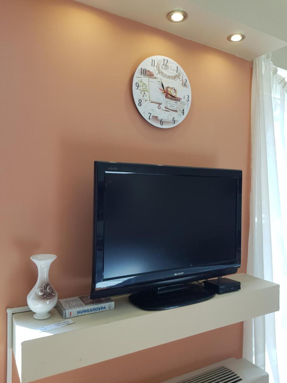 Lola Studio Apartman ハイデゥソボスロー エクステリア 写真