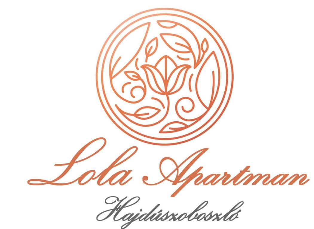 Lola Studio Apartman ハイデゥソボスロー エクステリア 写真